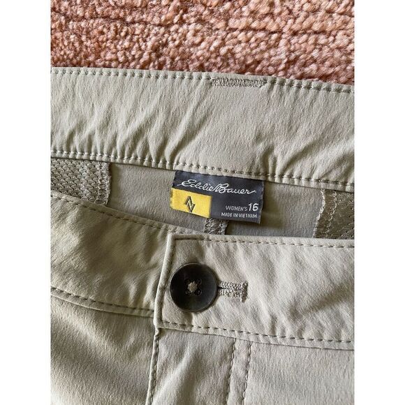 Eddie Bauer Pants Womens 16 Tan Outdoor Nylon Stretch Hiking Roll Up Hem Casual - Picture 2 of 9